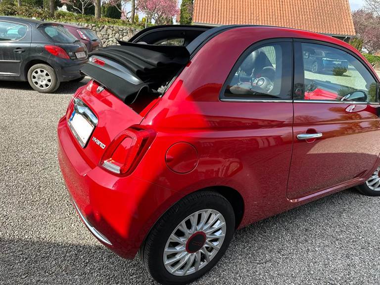 Fiat 500C 1,0 Hybrid (RED)