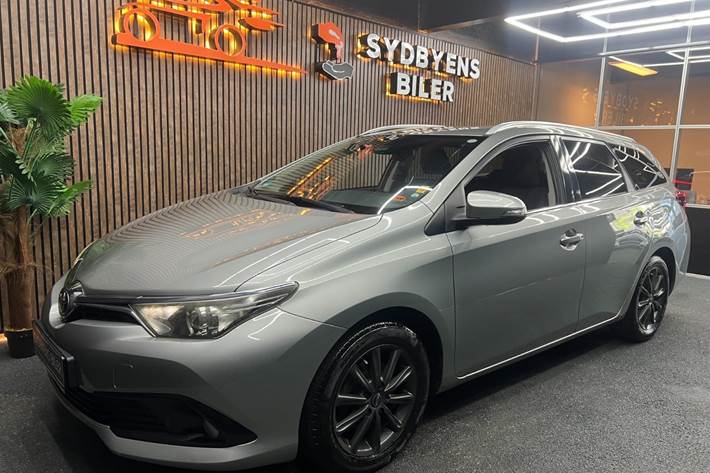 undefined Toyota Auris fra 2017