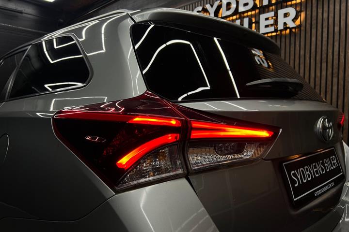 undefined Toyota Auris fra 2017