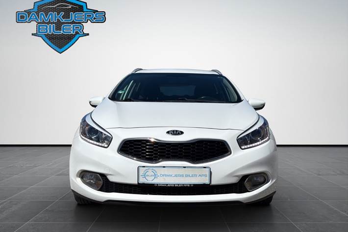 Hvid Kia Ceed fra 2015