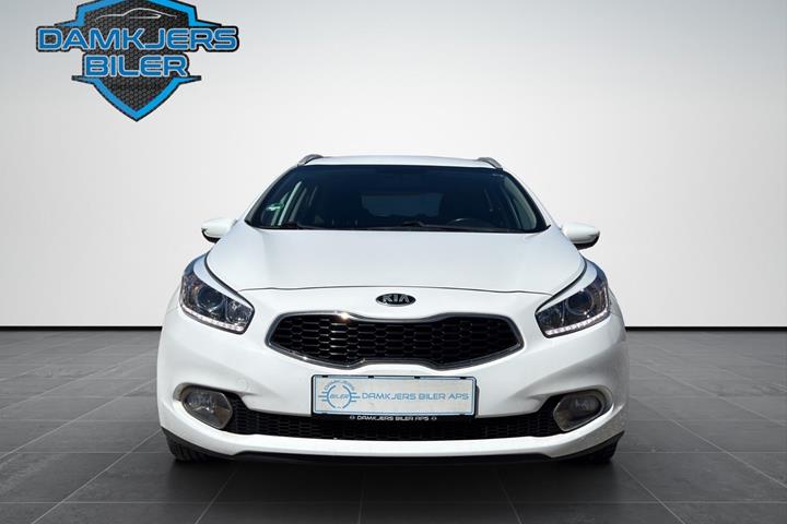 Hvid Kia Ceed fra 2015