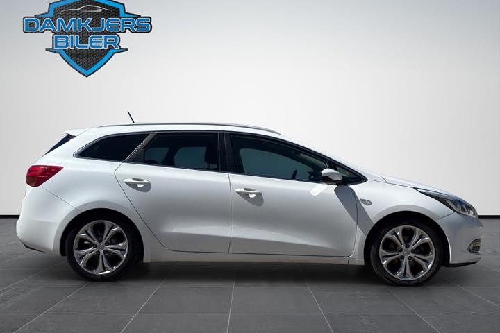 Hvid Kia Ceed fra 2015