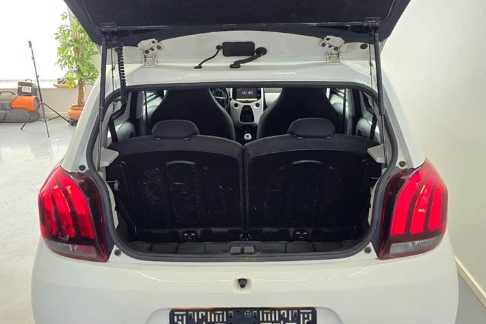 Hvid Peugeot 108 fra 2017