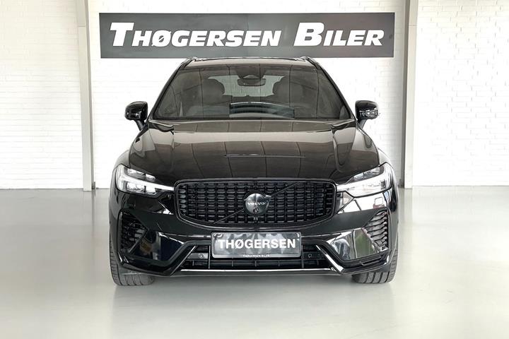 Sort Volvo XC60 fra 2025