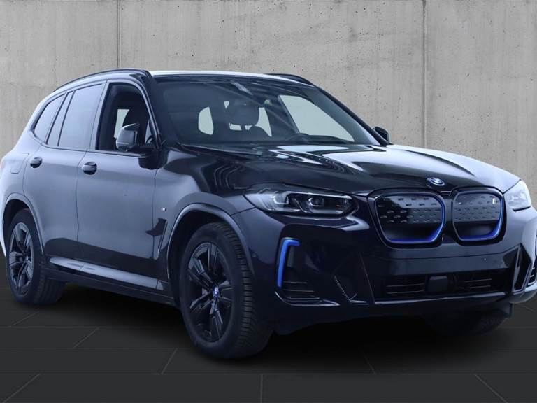 BMW iX3 Charged M-Sport