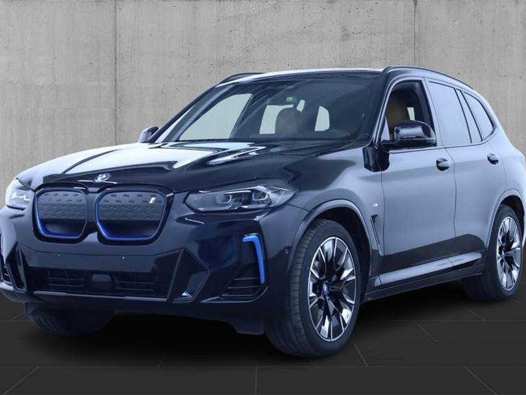 BMW iX3 Charged M-Sport