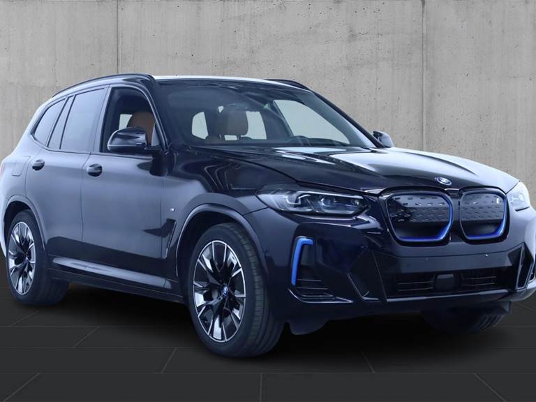 BMW iX3 Charged M-Sport
