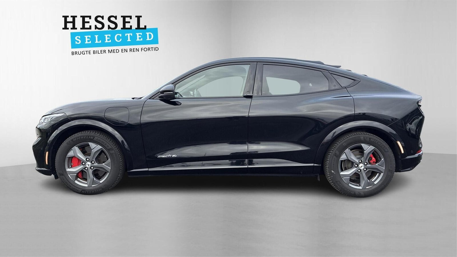 Sort Ford Mustang Mach-E fra 2021