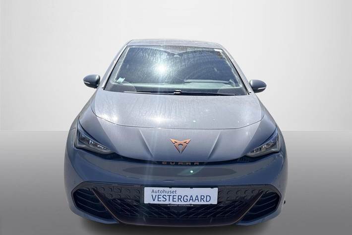 Grå Cupra Born fra 2023