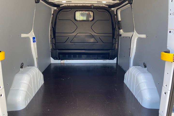 Hvid Ford Transit Custom 300 L1 fra 2020