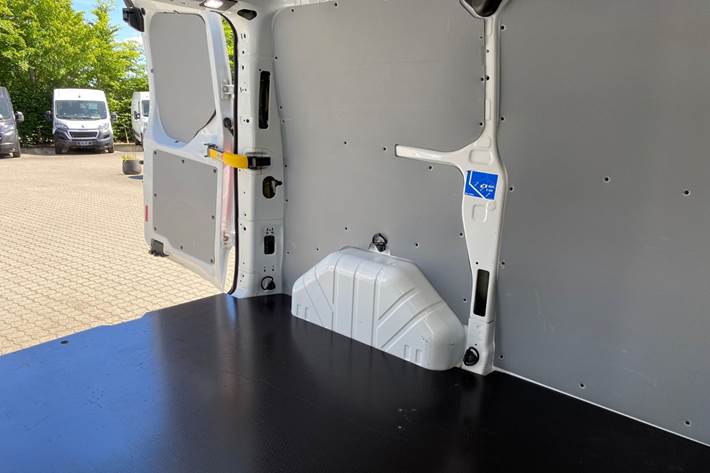 Hvid Ford Transit Custom 300 L1 fra 2020