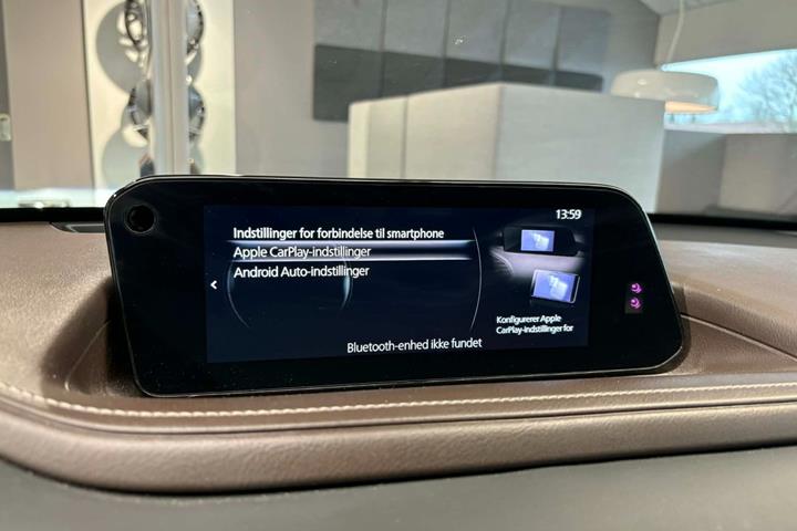 Rød Mazda CX-30 fra 2020