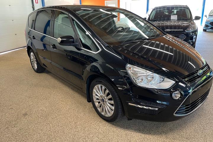 Sort Ford S-MAX fra 2012