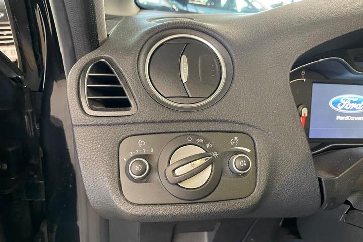 Sort Ford S-MAX fra 2012
