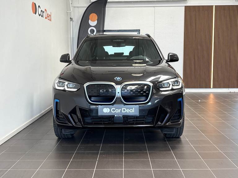 BMW iX3 Charged Plus M-Sport