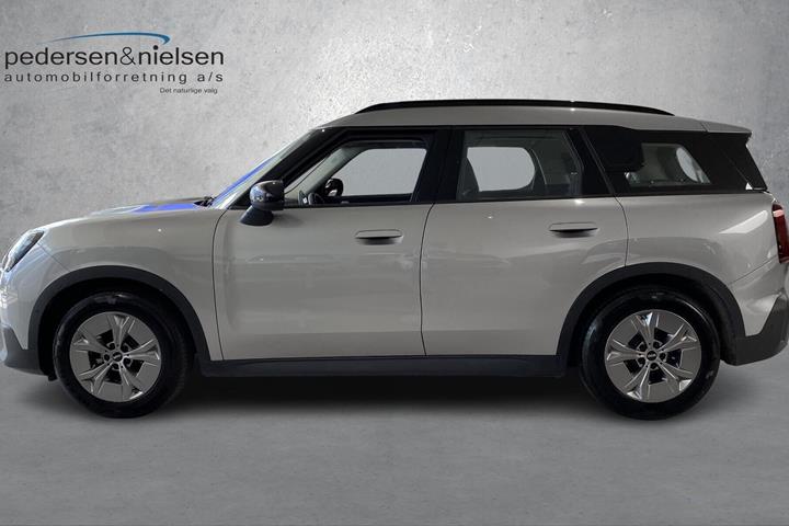 Sølv Mini Countryman fra 2024
