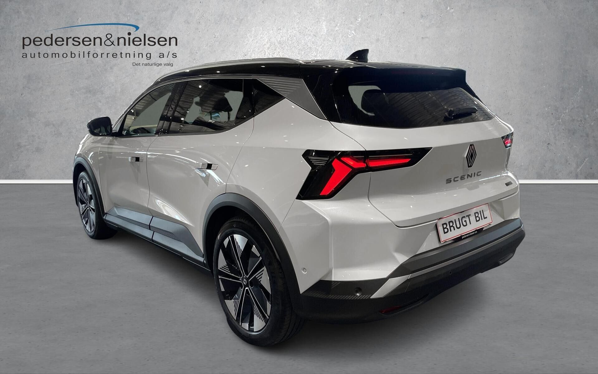 Hvid Renault Scénic fra 2024