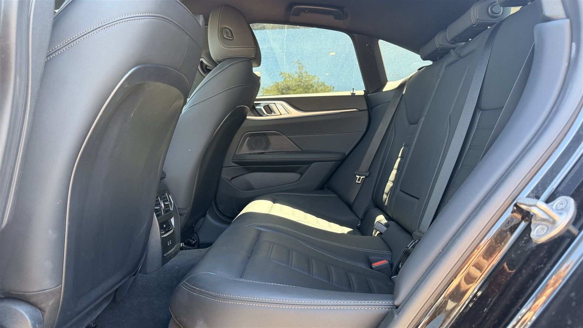 Sort BMW i4 fra 2024