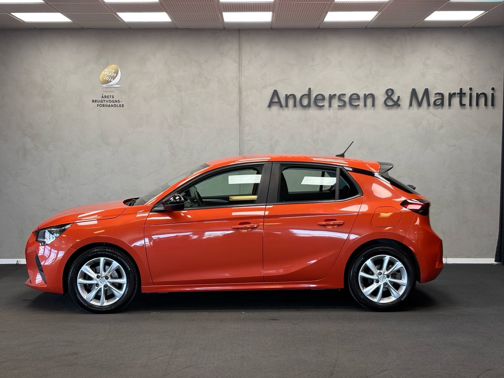 Orange Opel Corsa fra 2020