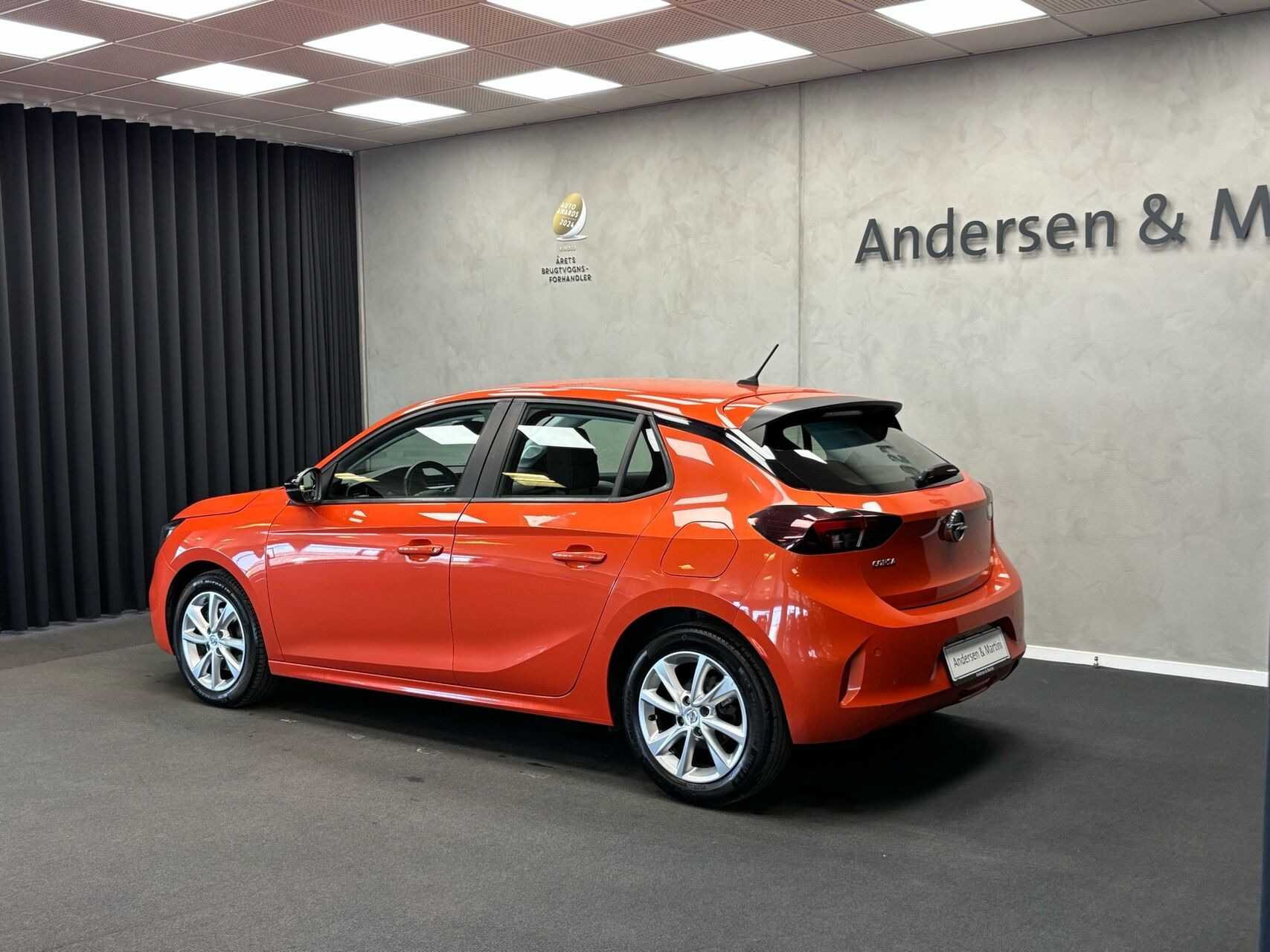 Orange Opel Corsa fra 2020