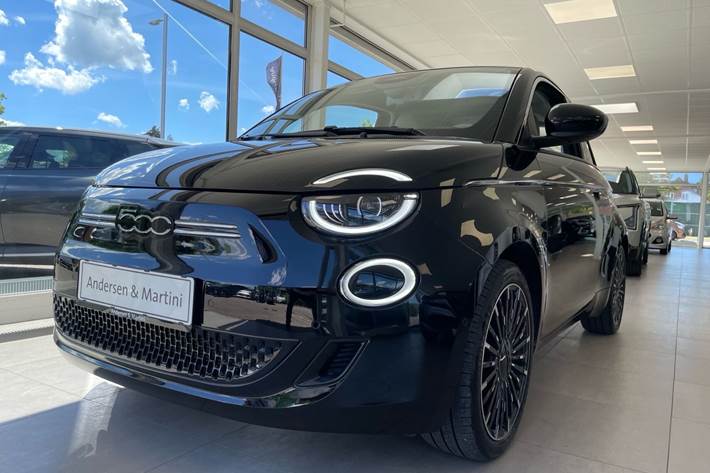 Sort Fiat 500e fra 2023