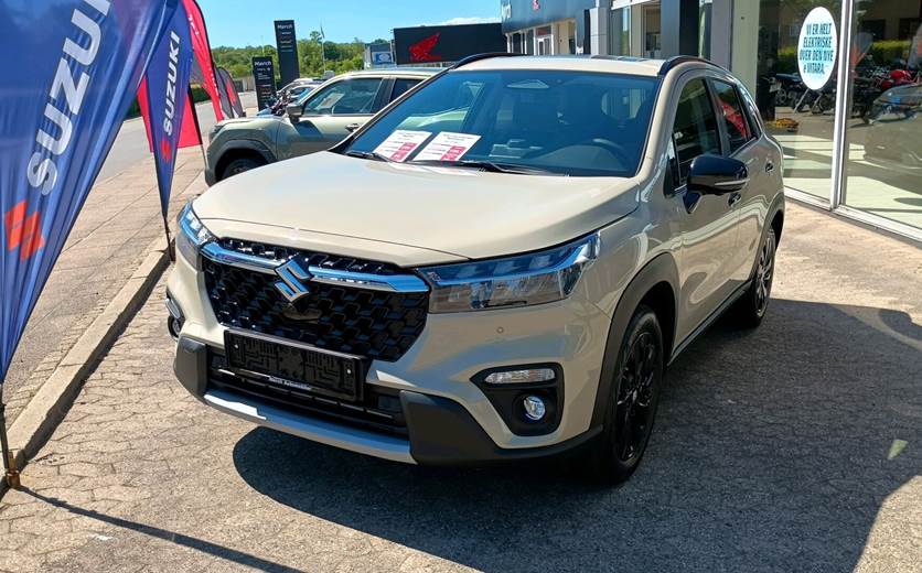 Suzuki S-Cross 1,4 Boosterjet Mild hybrid Black Edition 110HK 5d 6g