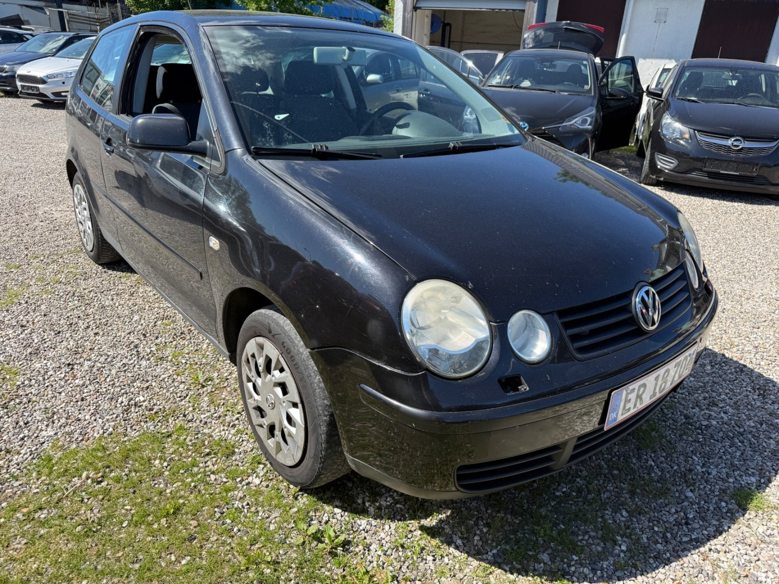 Sort VW Polo fra 2004
