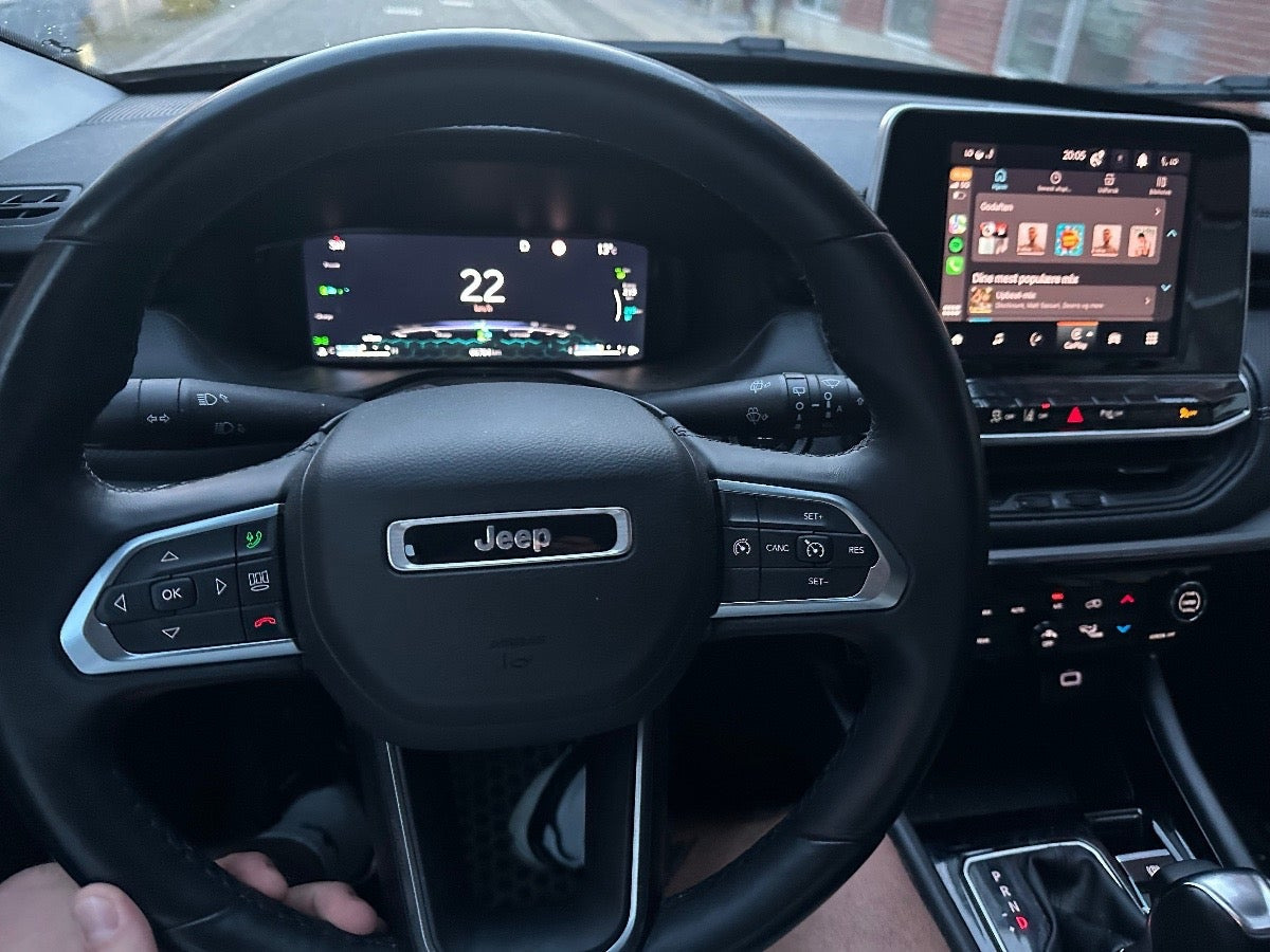 Sort Jeep Compass fra 2022