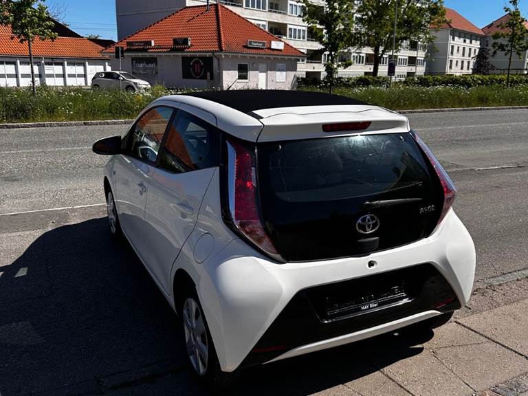 Toyota Aygo 1,0 VVT-i x-sky