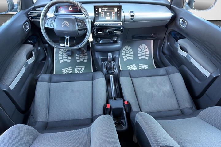 Sort Citroën C4 Cactus fra 2016