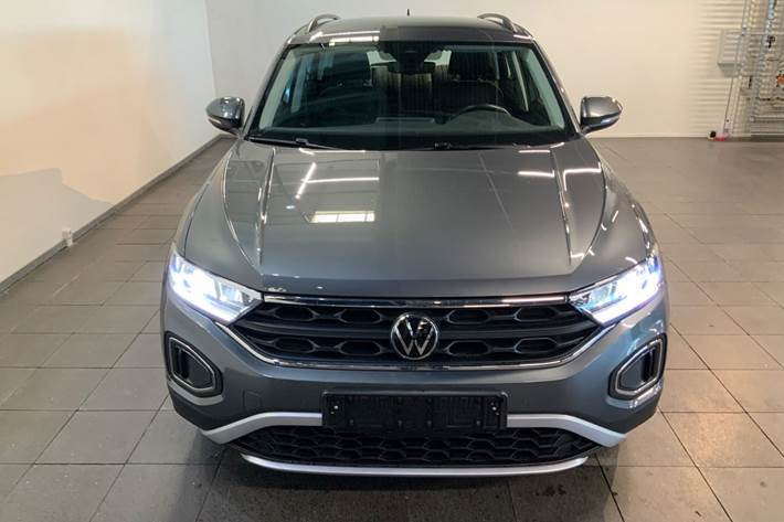 Grå VW T-Roc fra 2022