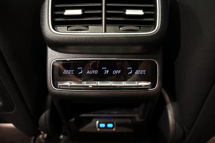 Sort Mercedes GLE350 de fra 2024