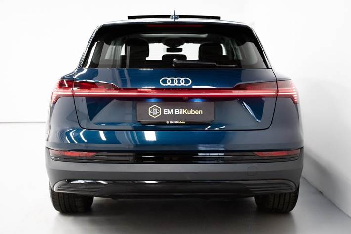 undefined Audi e-tron fra 2022