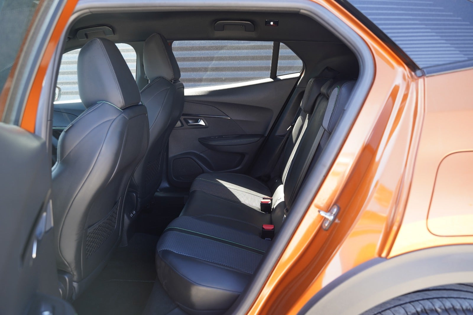 Bronze Peugeot 2008 fra 2021