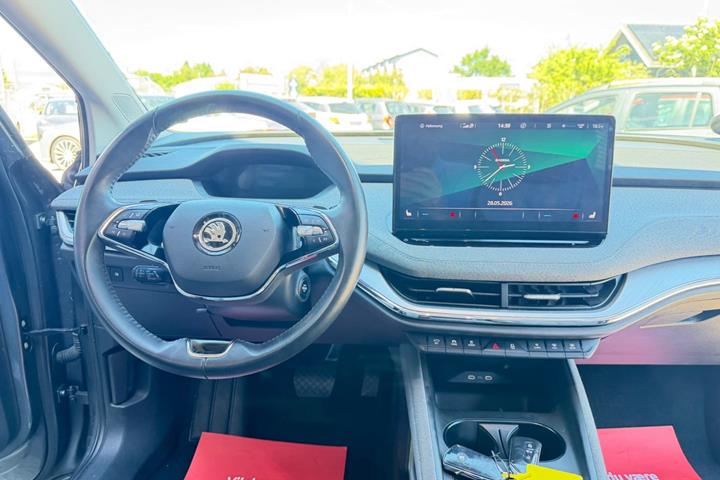 Grå Skoda Enyaq fra 2022