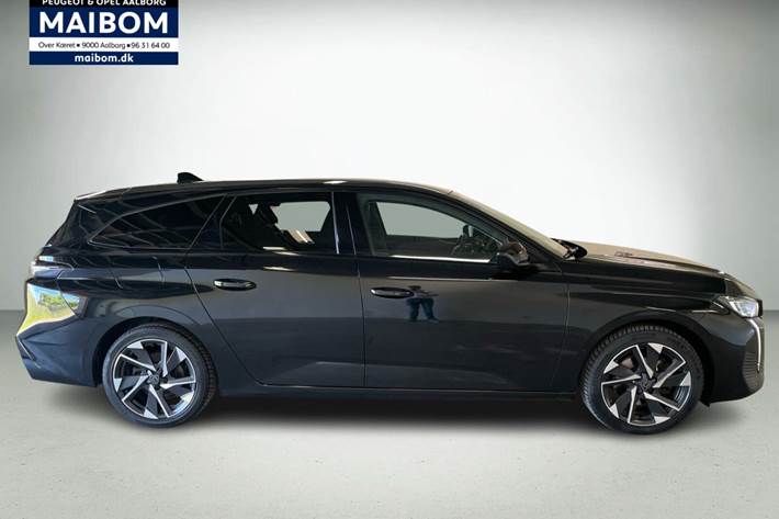 Sort Peugeot 308 fra 2022