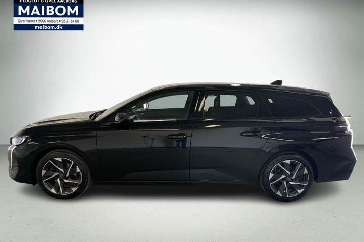 Sort Peugeot 308 fra 2024