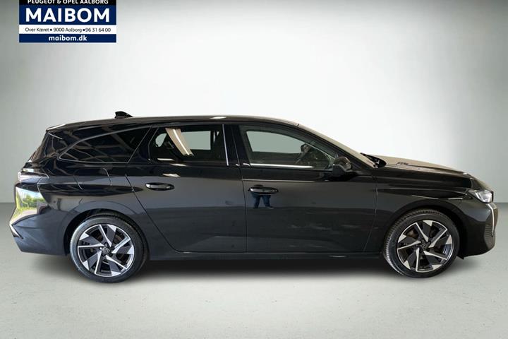 Sort Peugeot 308 fra 2024