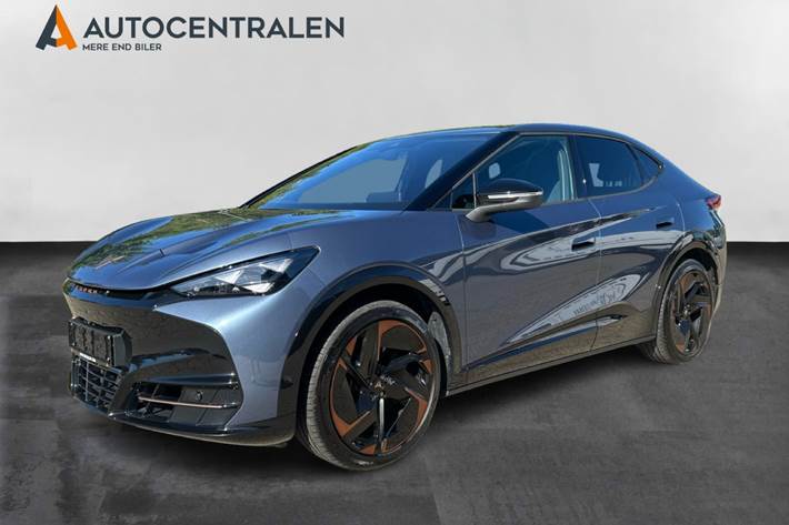 Blå Cupra Tavascan fra 2025