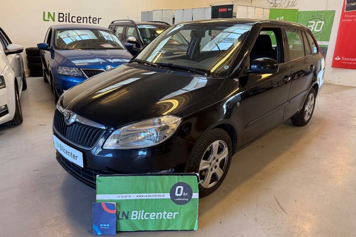 Sort Skoda Fabia fra 2012