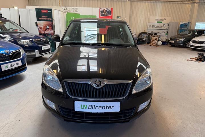 Sort Skoda Fabia fra 2012