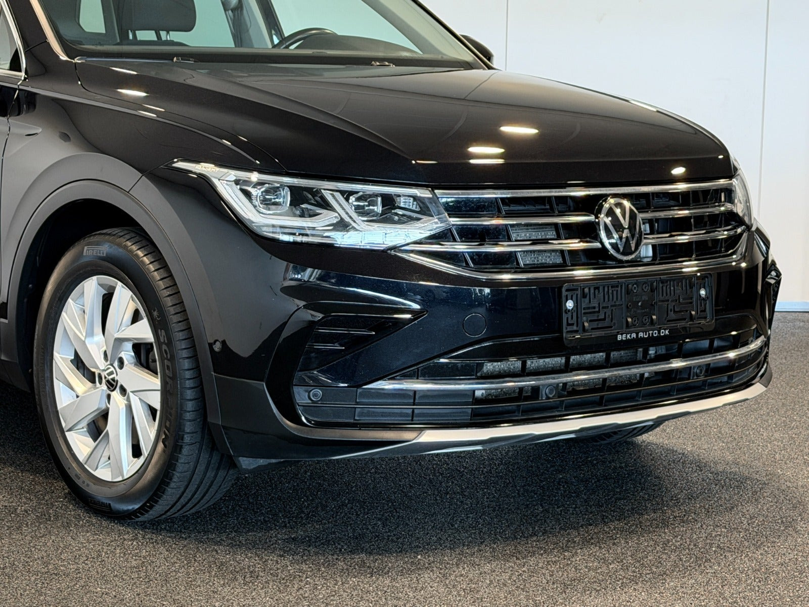 Sort VW Tiguan fra 2021