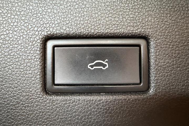 Sort VW Tiguan fra 2021