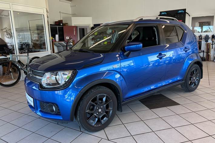 Blå Suzuki Ignis fra 2017