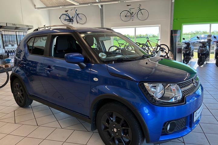 Blå Suzuki Ignis fra 2017