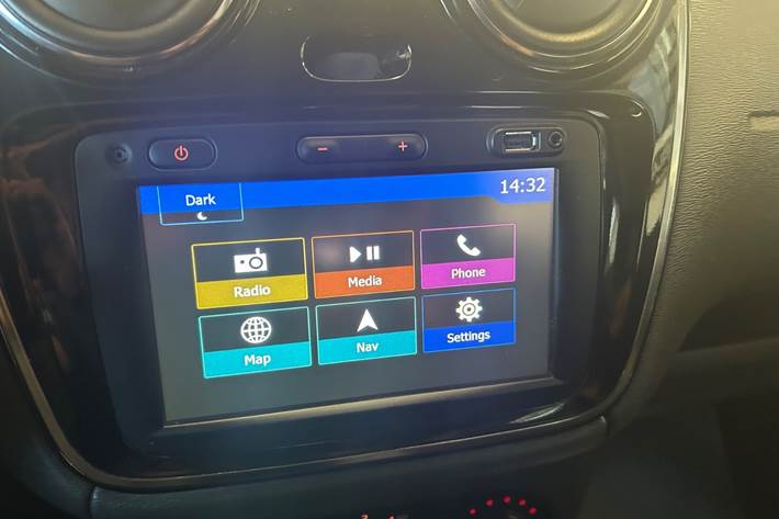 Blå Dacia Lodgy Stepway fra 2018