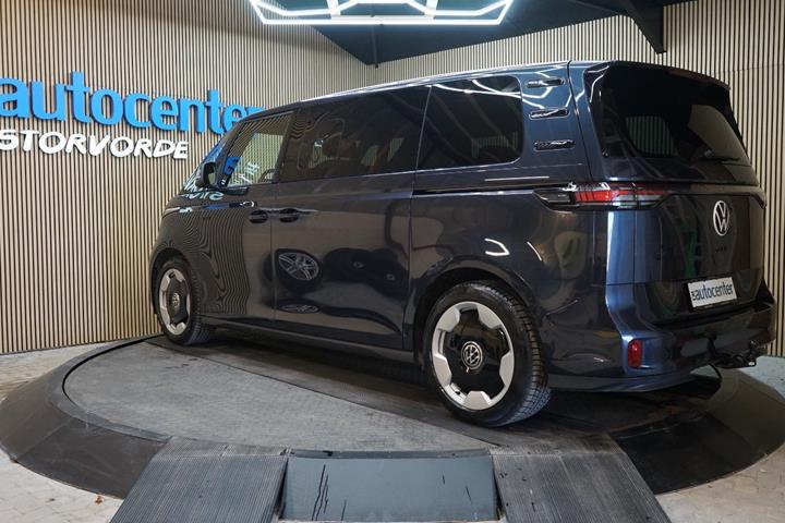 Blå VW ID.Buzz fra 2025