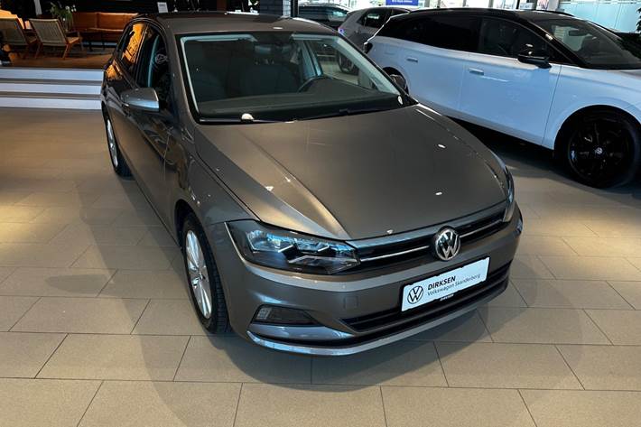 Grå VW Polo fra 2020