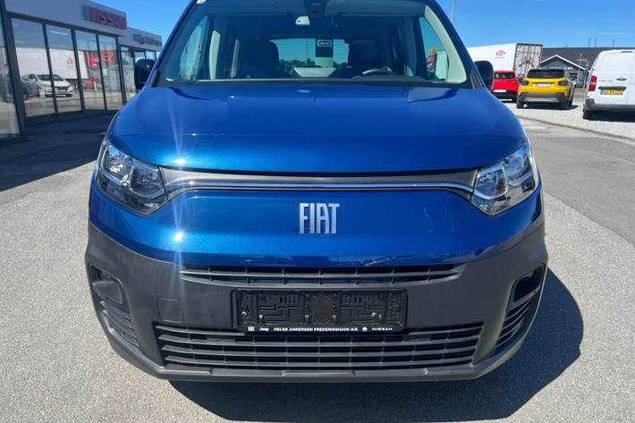 Blå Fiat Doblò E fra 2025