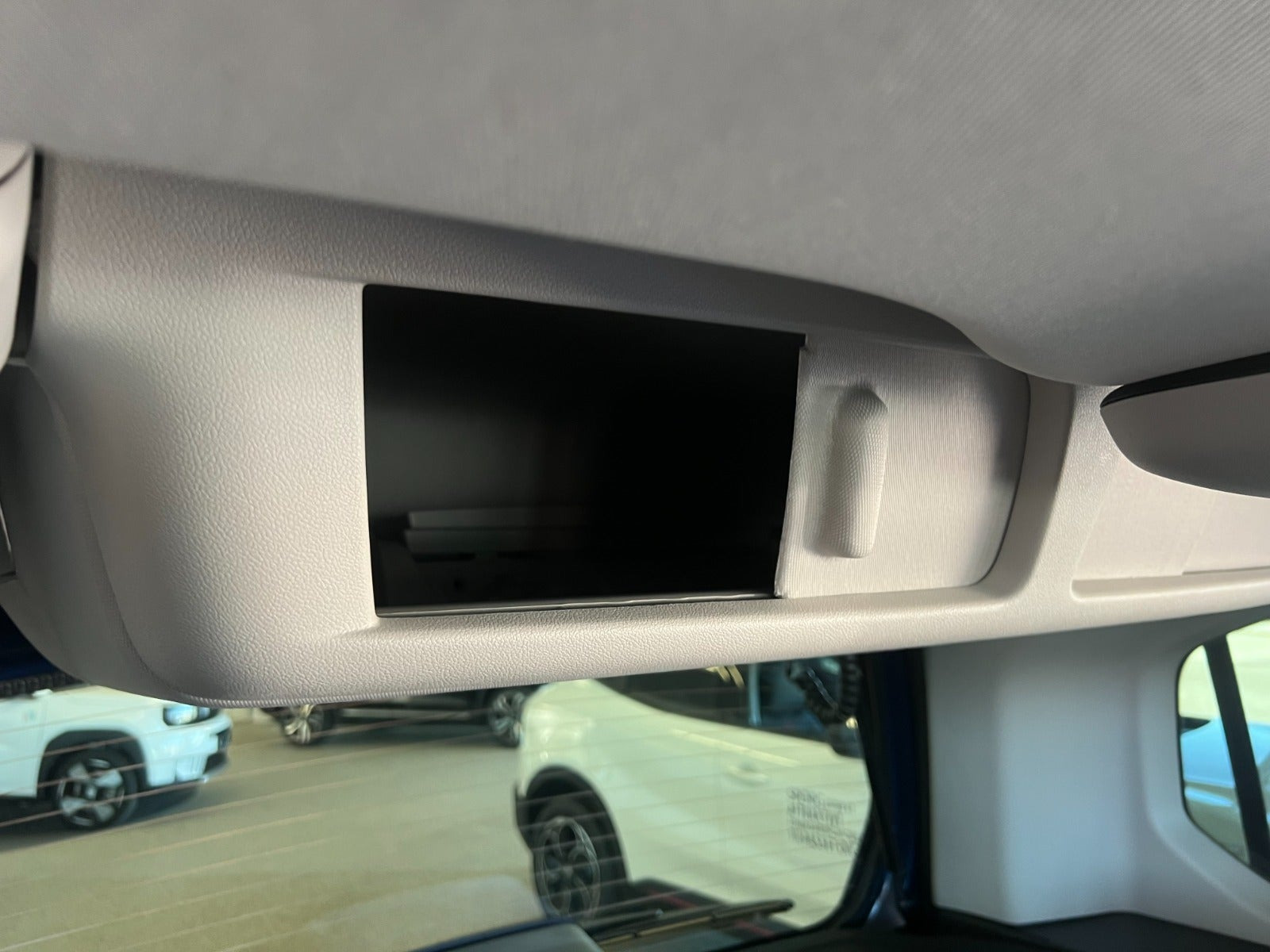 Blå Fiat Doblò E fra 2025